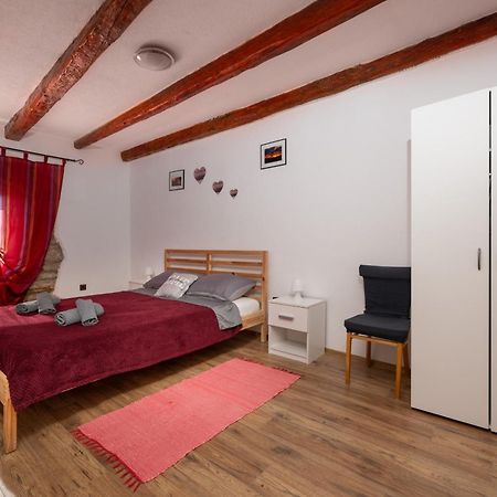 Holiday Home Dide Kanfanar Εξωτερικό φωτογραφία